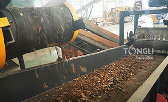 Metal crushing sorting production line perfectly separates scrap iron and paper rubbish