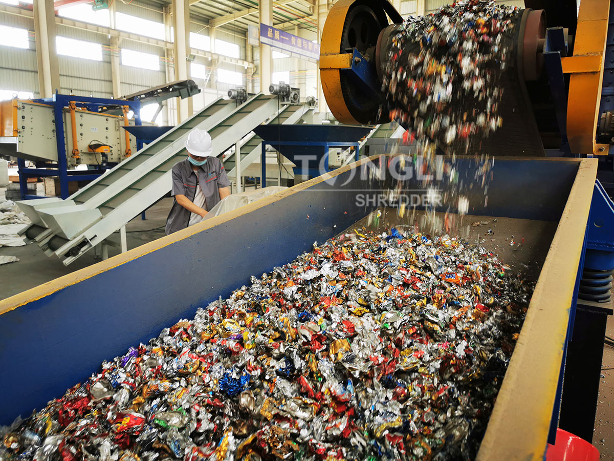 cans crushing and sorting production line