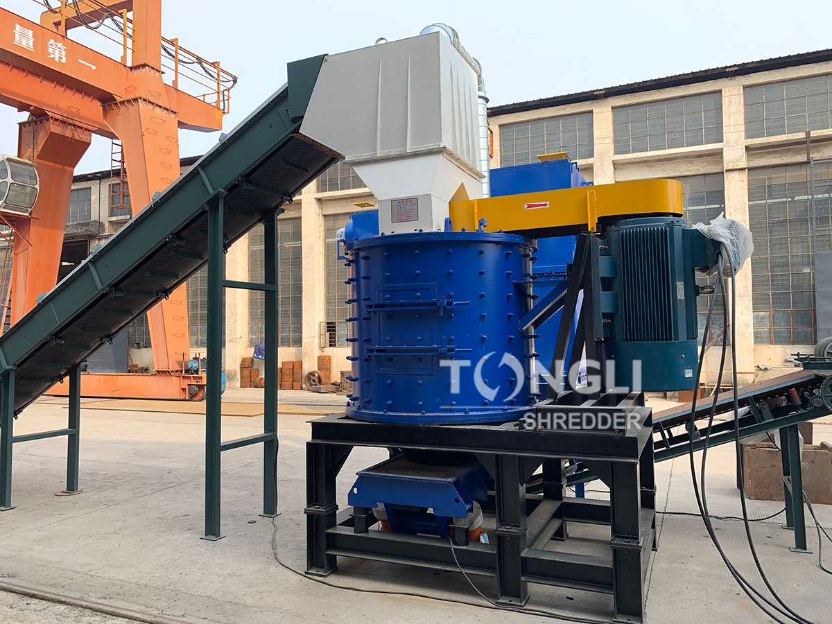 medium vertical hammer mill shredder